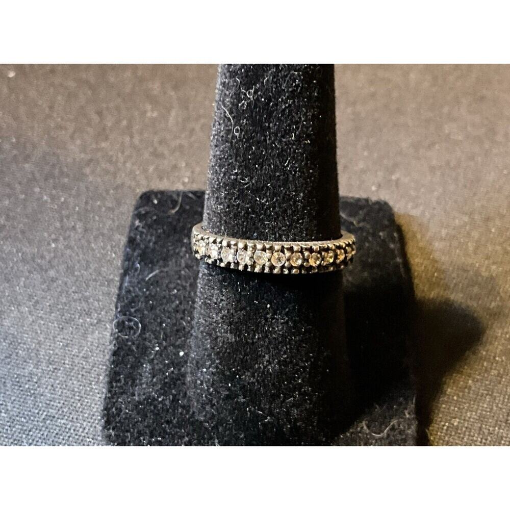 Vintage‎ 925 Sterling Silver Avon Ring Crystals Size 6